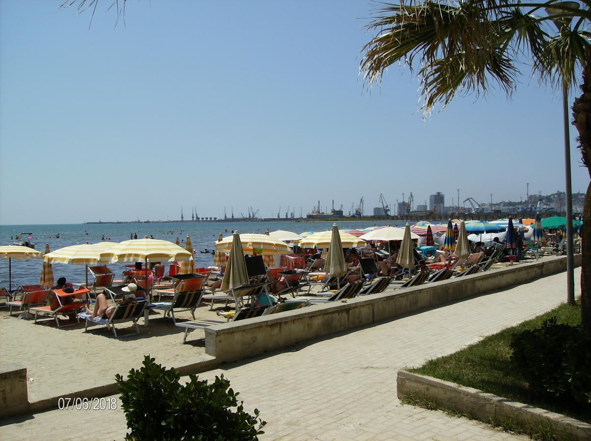 Hotel Amras House Durrës Exteriér fotografie